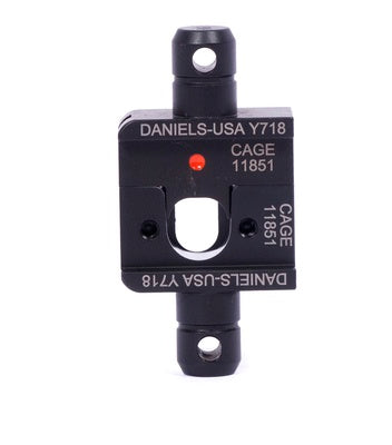 DMC Y718 - Die Set